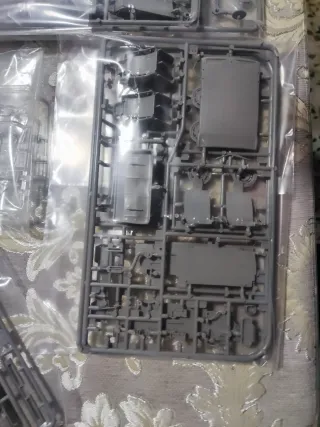 Maqueta Revell Volkswagen Golf GTI 1/24