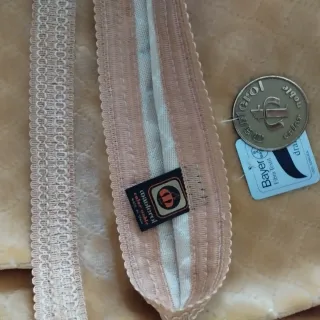 Falda mesa Manterol 100cm, miel, nuevas.