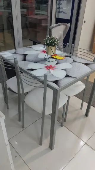 Cama tapizada beige/gris