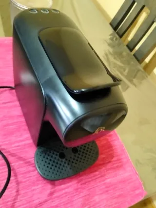 Cafetera LOR Barista Philips Negra. En buen estado