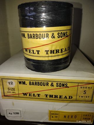 N.6 rotoli spago in Lino per calzolaio nero.