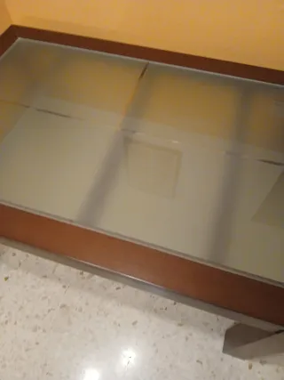 Mesa de comedor madera y cristal