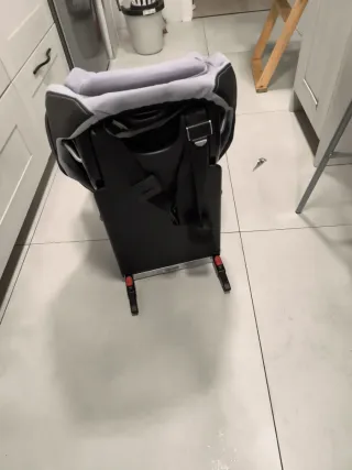 Silla de coche Chicco gris