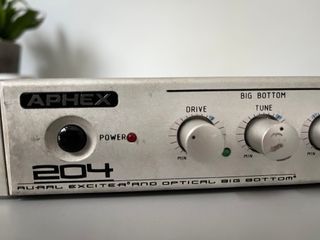 Aphex 204 Aural Exciter & Big Bottom