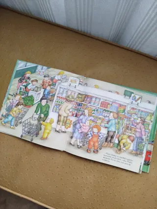 Teo en el hipermercado