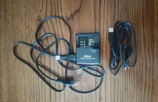 Câmara Fotográfica Nikon D60 + Acessórios