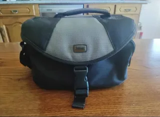 Câmara Fotográfica Nikon D60 + Acessórios