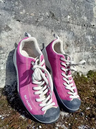Scarpa Mojito rosas y grises
