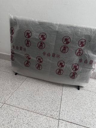 Televisión Daewoo 32 con mando