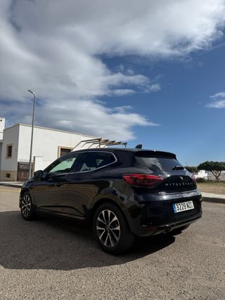 Mitsubishi Colt 2025