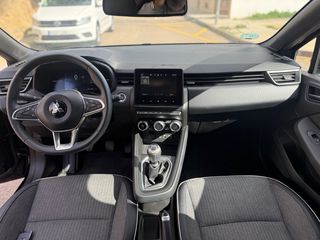 Mitsubishi Colt 2025