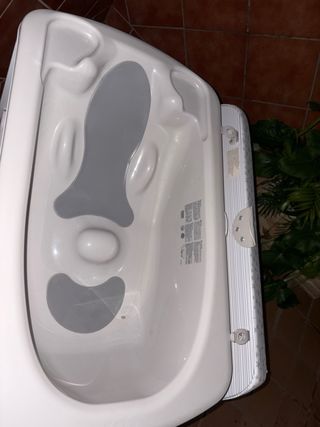 Bañera cambiador para bebé FLIP  Muy buen estado