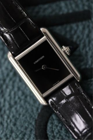 Reloj Cartier Tank Must Negro