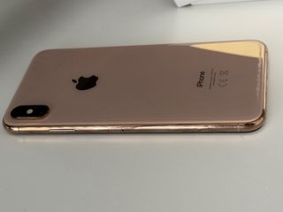 iPhone XS Max 64GB Dorado