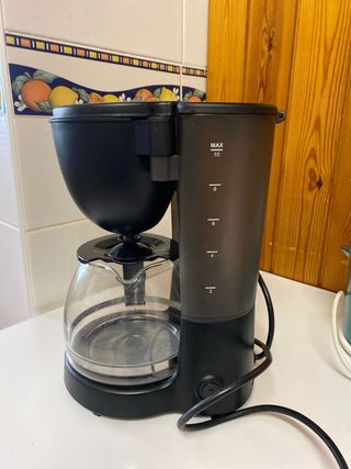 Cafetera Kunft Negra