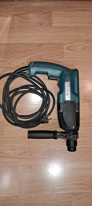 Taladro percutor Makita