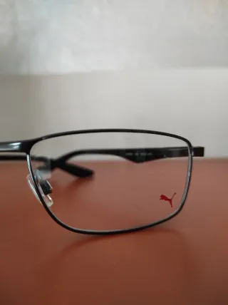 Occhiali Puma Montatura Leggera + Custodia