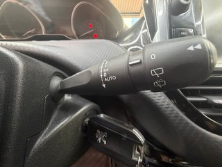 Peugeot 2008 Allure 1.6 BlueHDi 73KW (100CV)