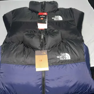 Chaqueta The North Face Azul y Negra