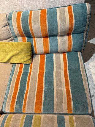 Sofá Modular Multicolor con Mesa Elevable