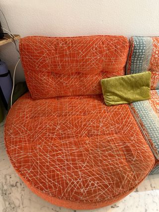 Sofá Modular Multicolor con Mesa Elevable