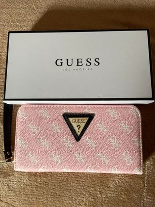 Monedero Guess Rosa y Blanco