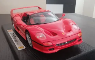 Ferrari F50 Escala 1:18