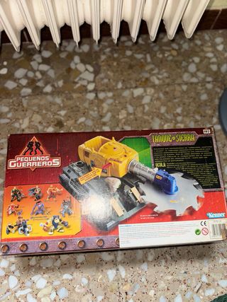 Pequeños Guerreros Tanque Sierra Juguete