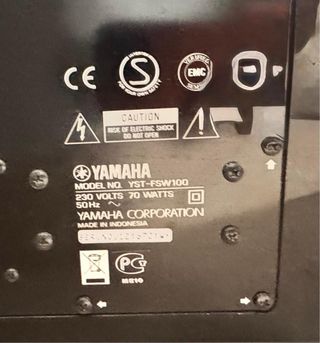 Barra de Sonido YAMAHA YSP-1100