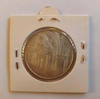 2 Monedas conmemorativas de Austria y 1 de Francia