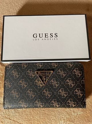 Monedero Guess Marrón y Dorado