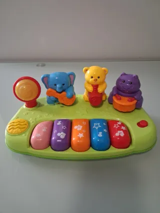 Piano infantil musical con animales