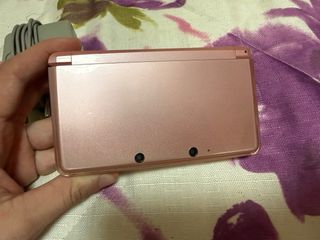 Nintendo 3DS Rosa con Cargador