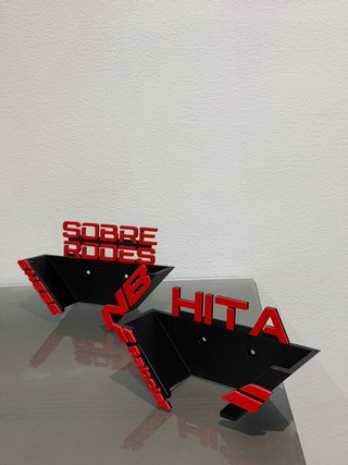 Soportes personalizados para palas de pádel