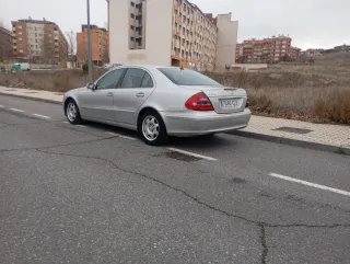 Mercedes-Benz Clase E 2003