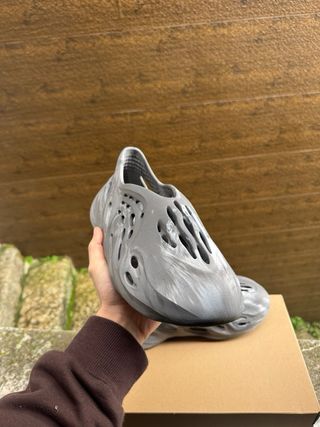 Adidas YEEZY FOAM RUNNER MX GRANITE