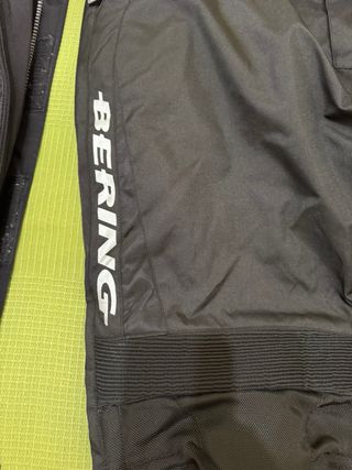 Conjunto Moto BERING Chaqueta y Pantalón