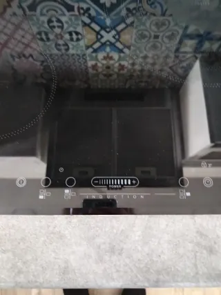 Placa de inducción 58x51 cm