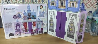 Castillo Frozen II Arendelle Plegable con 2 muñeca