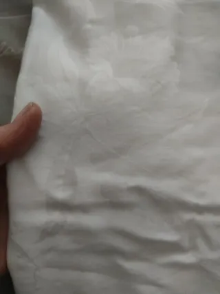 Copripiumino singolo bianco.