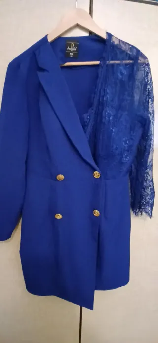 Vestido blazer azul con cinturón