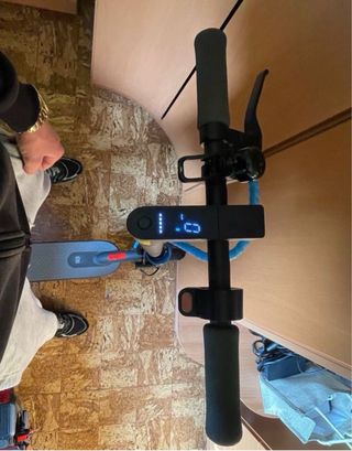 Patinete Xiaomi Essential Negro/Rojo