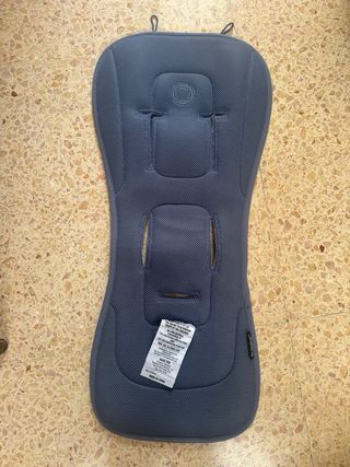 Colchoneta Bugaboo azul marino