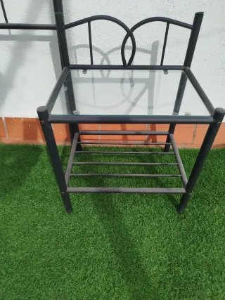 Cabecero y mesitas forja