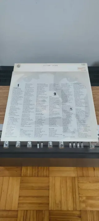 Vinilo Elton John - Too Low For Zero