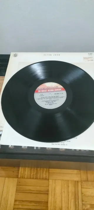 Vinilo Elton John - Too Low For Zero