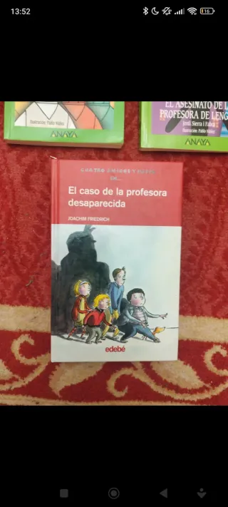 Cuatro amigos y medio en... EL CASO DE LA PROFE...