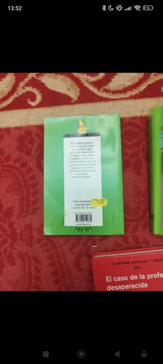 Cuatro amigos y medio en... EL CASO DE LA PROFE...