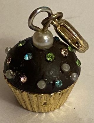 Ciondolo cupcake con perla e strass