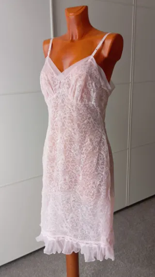 Combinación vintage rosa encaje